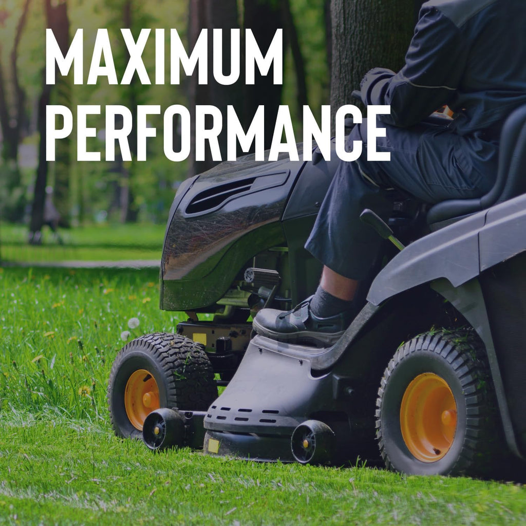 STP Premium Synthetic Blend 4 Cycle Small Engine Oil, SAE 10w30 Motor Oil for Lawnmowers, Generators, Tractors, Snow Blowers, and More, 32 fl oz