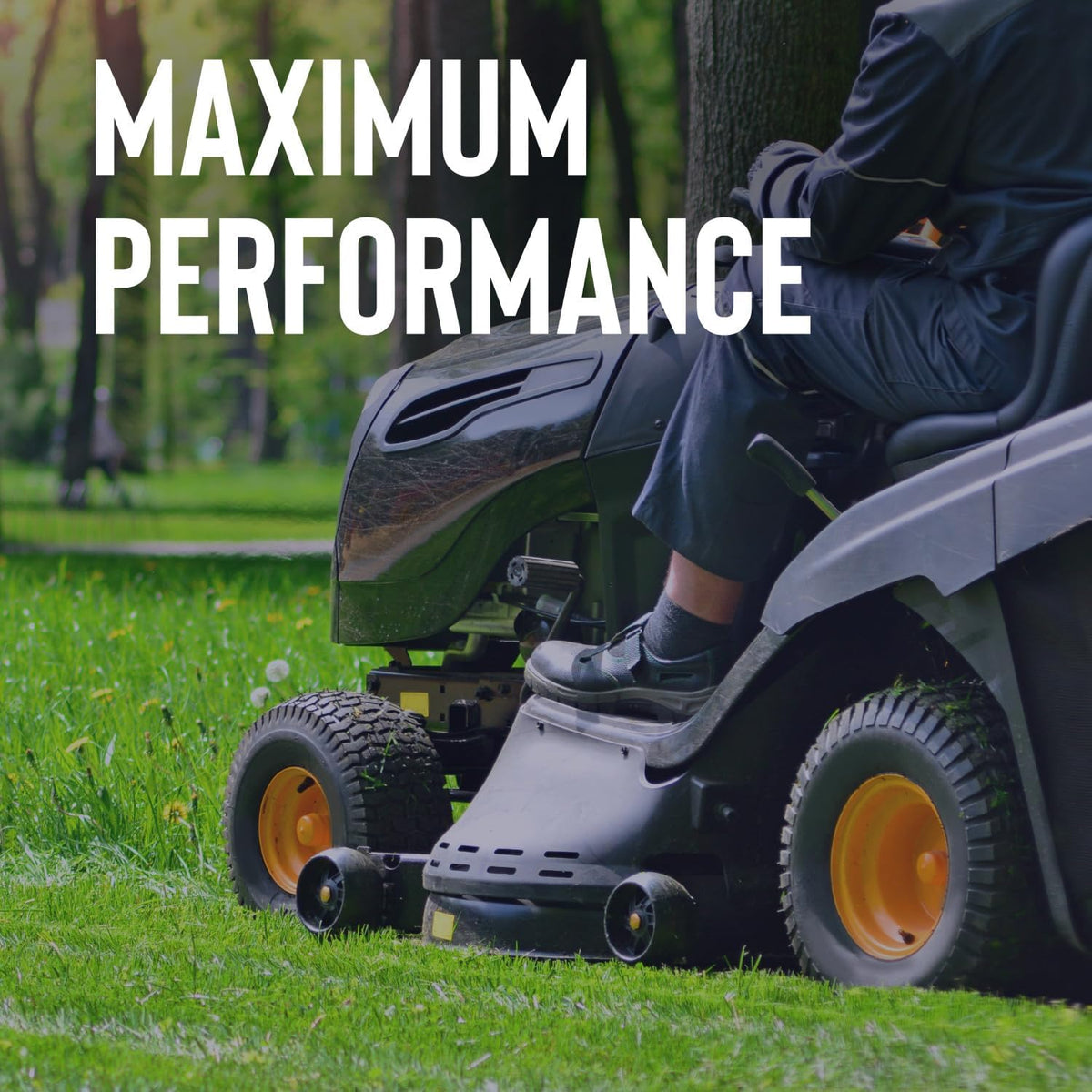 STP Premium Synthetic Blend 4 Cycle Small Engine Oil, SAE 10w30 Motor Oil for Lawnmowers, Generators, Tractors, Snow Blowers, and More, 32 fl oz